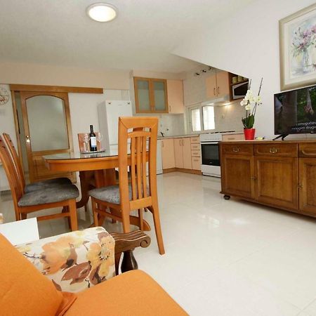 Apartmani Ivona & Ivo Makarska Eksteriør billede