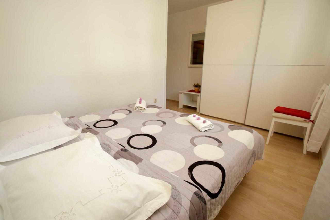 Apartmani Ivona & Ivo Makarska Eksteriør billede