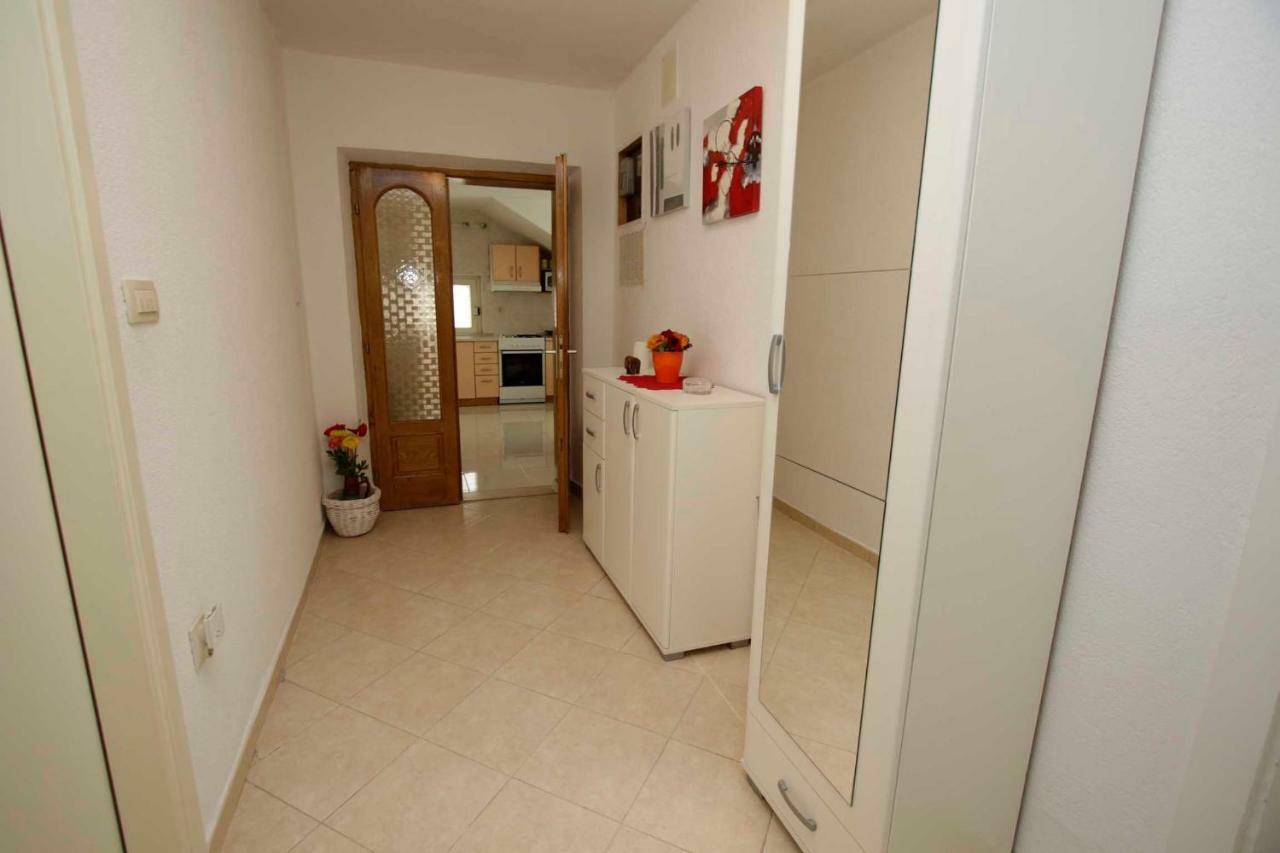 Apartmani Ivona & Ivo Makarska Eksteriør billede